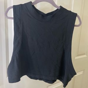 cropped black muscle shirt, lululemon